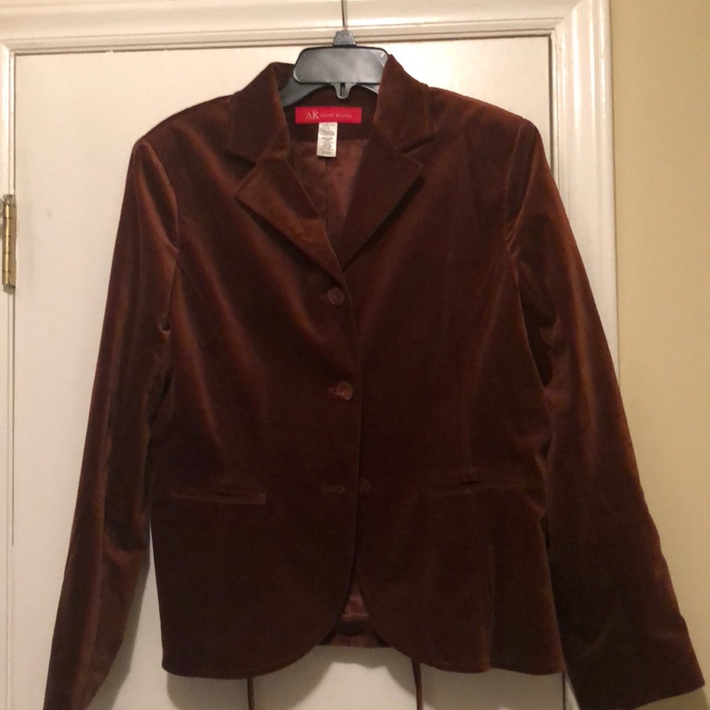 Jacket - Picture 3 of 5